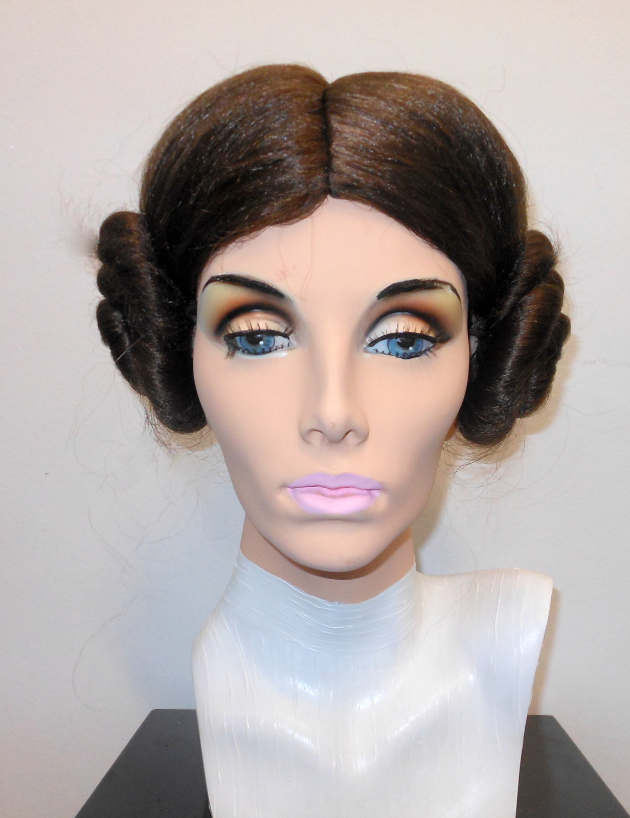 Leia braces princess Slave Leia