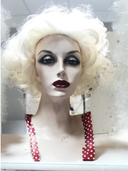 Starlet blonde wig